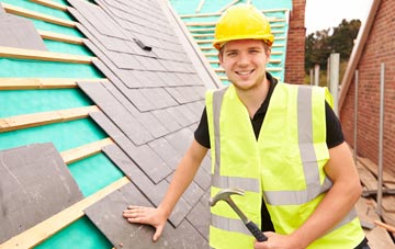 find trusted Fasach roofers in Highland